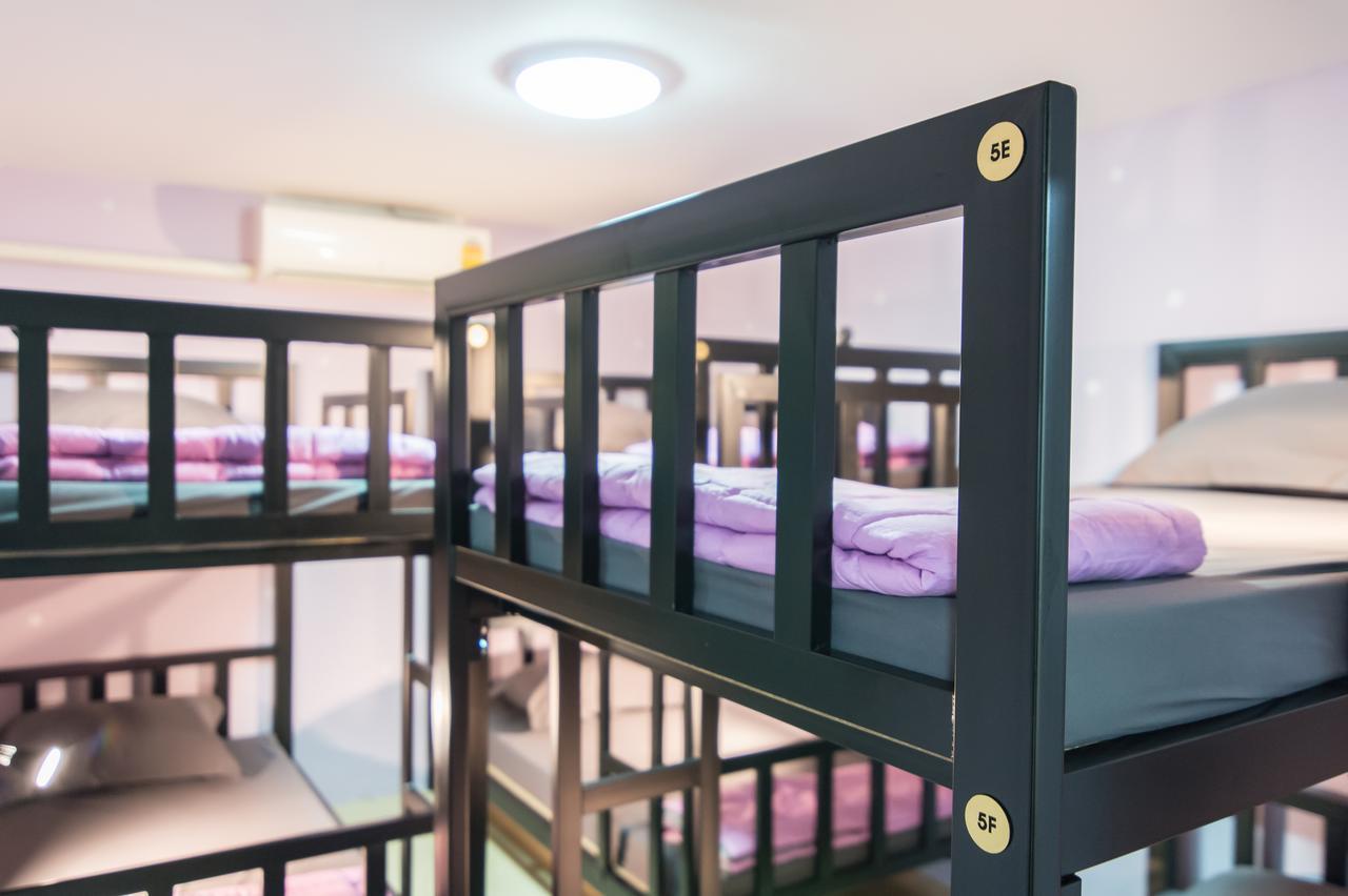 Full Stop. Hostel Patong Exterior photo