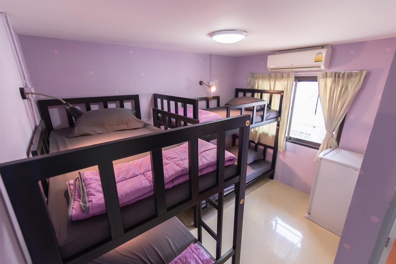 Full Stop. Hostel Patong Exterior photo
