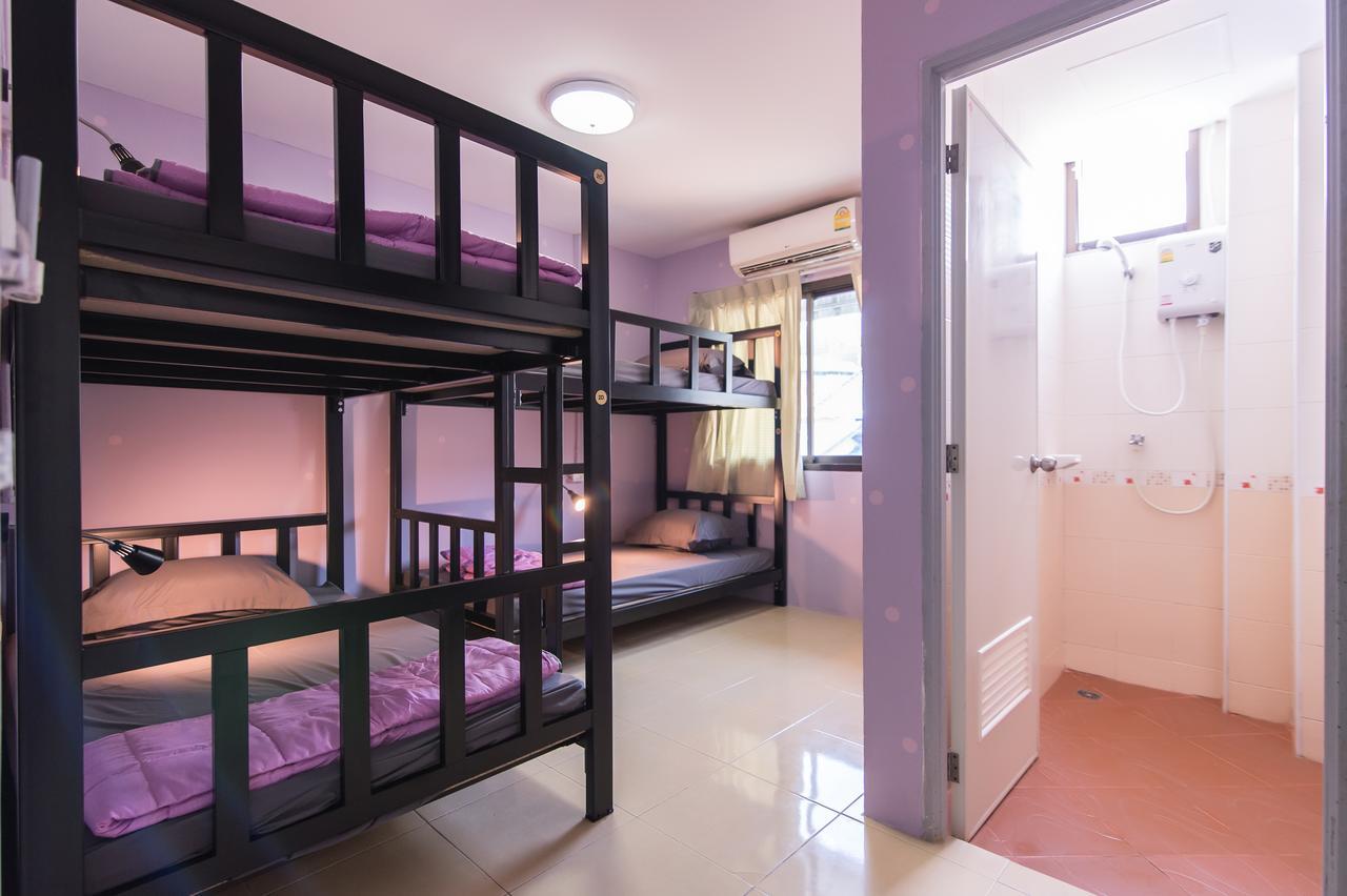 Full Stop. Hostel Patong Exterior photo